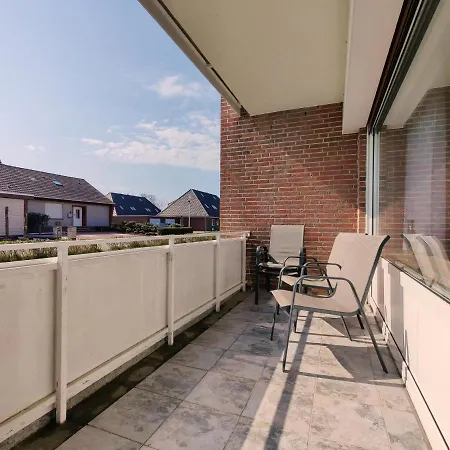 36-05 - Apartment *